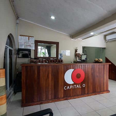 Capital O Hotel El Faisan Y El Venado Плая дел Кармен Екстериор снимка