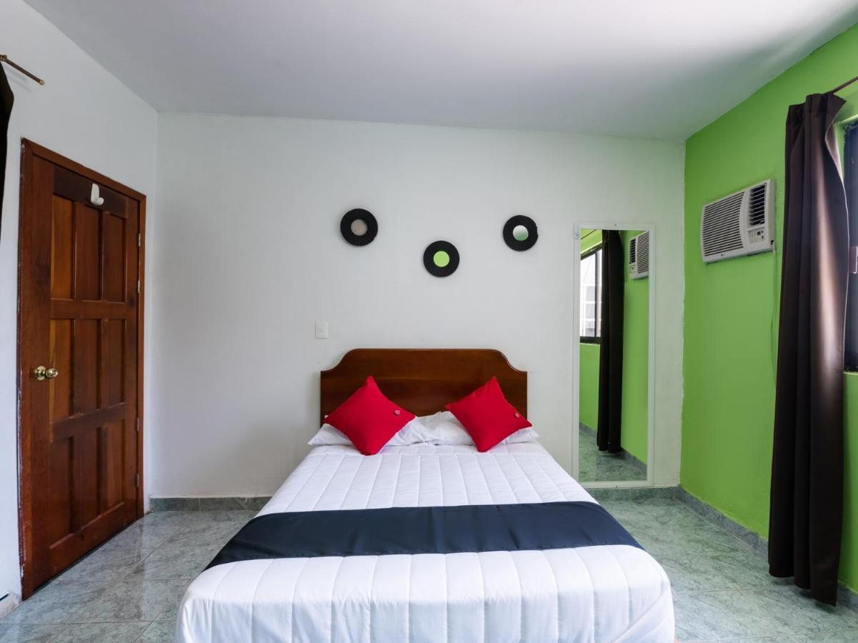 Capital O Hotel El Faisan Y El Venado Плая дел Кармен Екстериор снимка