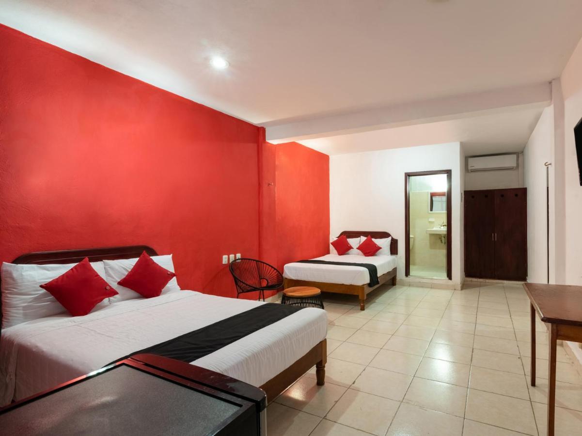 Capital O Hotel El Faisan Y El Venado Плая дел Кармен Екстериор снимка